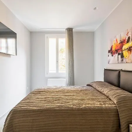 Apartment Design In The Heart Of Bolognas History