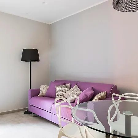 Design In The Heart Of Bolognas History Apartment *