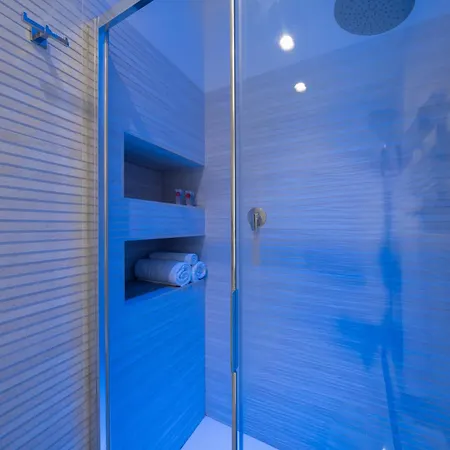 Design In The Heart Of Bolognas History 1 Apartment Bologna