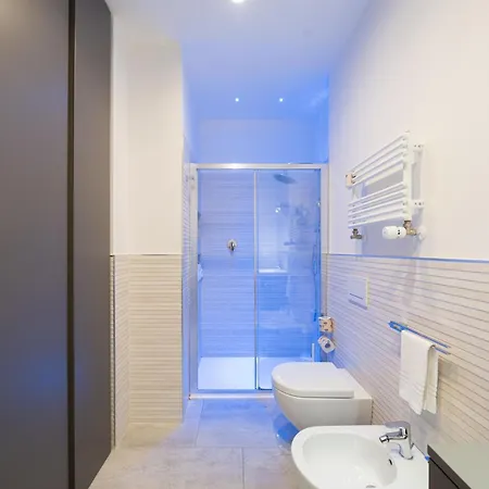 Design Con Affaccio Su Palazzograssi In Centro Storico Διαμέρισμα Μπολόνια