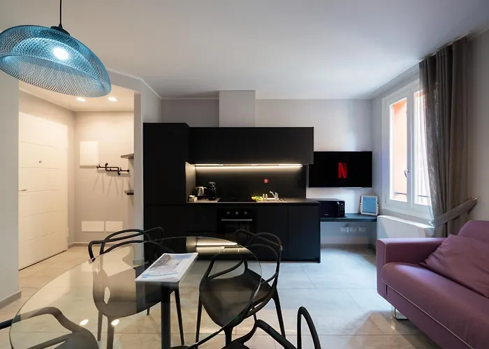 아파트 Design Con Affaccio Su Palazzograssi In Centro Storico *