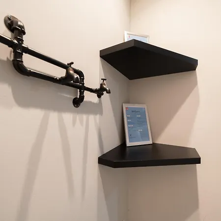 Apartamento Design Con Affaccio Su Palazzograssi In Centro Storico Bolonia