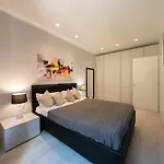 Apartmán Design Con Affaccio Su Palazzograssi In Centro Storico