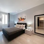 Design Con Affaccio Su Palazzograssi In Centro Storico Apartmán *